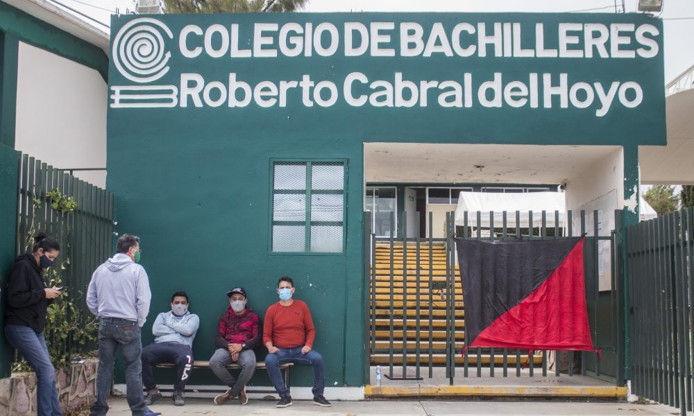 Sin regreso a clases para el Cobaez, por falta de pago