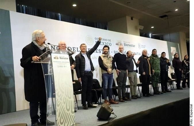 Realiza AMLO reunión del Bienestar a puerta cerrada en SLP