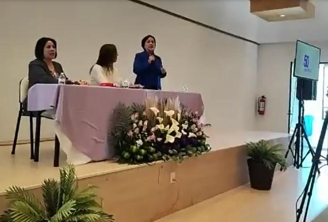 Llama Amalia García a defender al INE