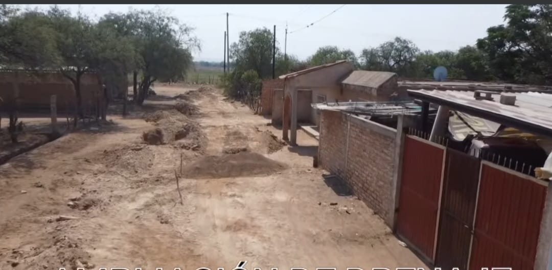 Instalan mal la red de drenaje y agua potable