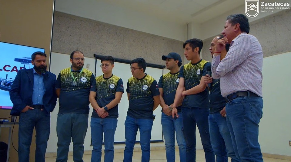 Reconocen a triunfadores en Torneo Mexicano de Robótica