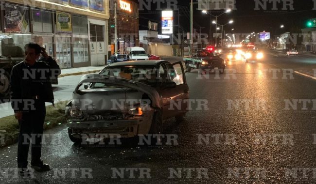 Accidente vial deja severos daños materiales