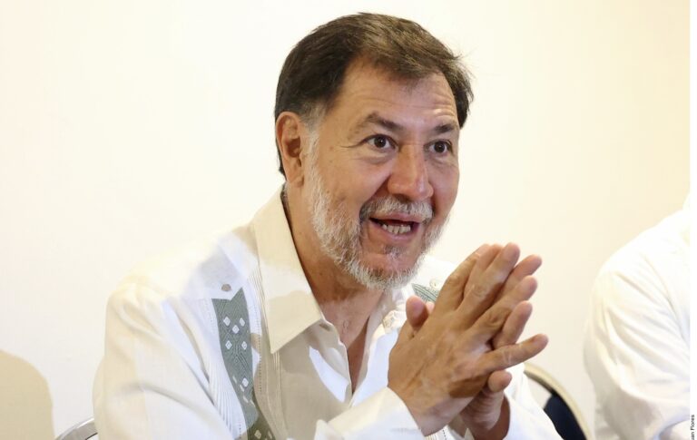 Aplaca Sheinbaum a Noroña