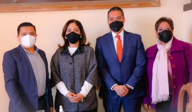 Acuerdan Gobierno y Ómnibus de México descuentos en pasajes