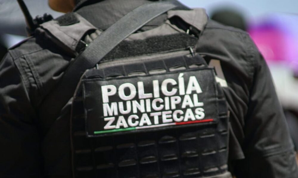 Detienen a 2 por narcomenudeo