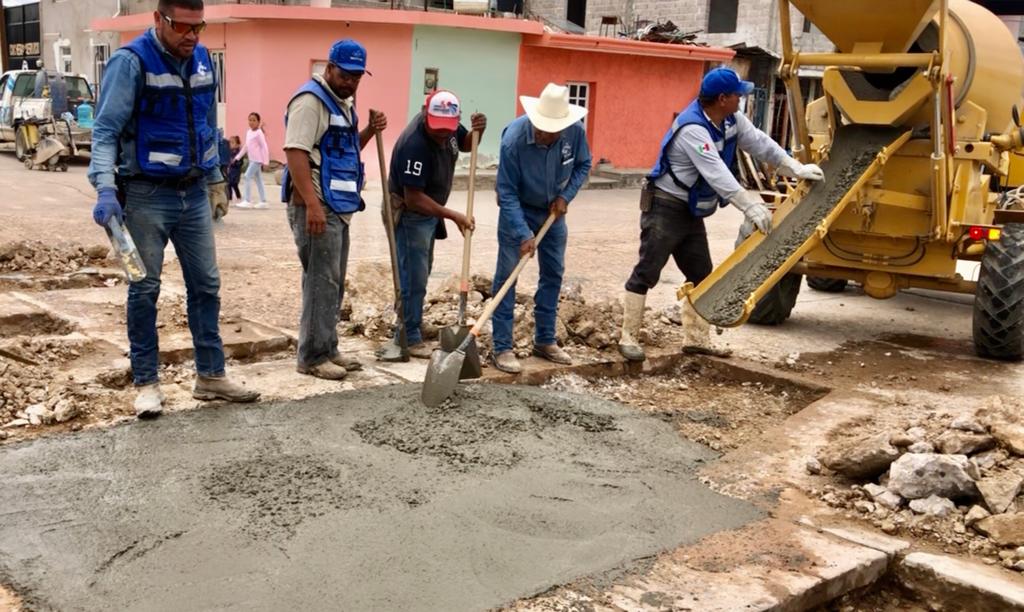 Arrancan campaña permanente de bacheo en Río Grande