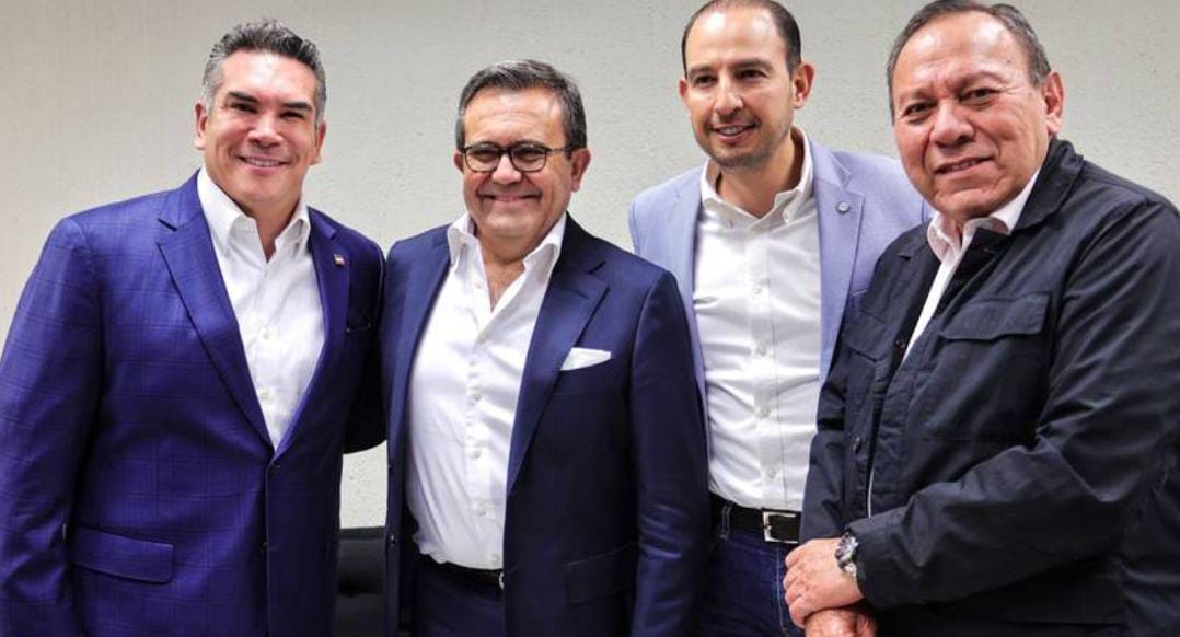 Ildefonso Guajardo se baja de la candidatura; representará al Frente Amplio en el extranjero