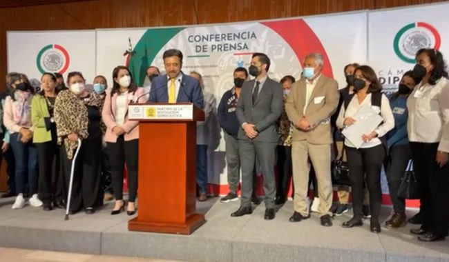 Solicitan jubilados de Issstezac apoyo de diputados federales