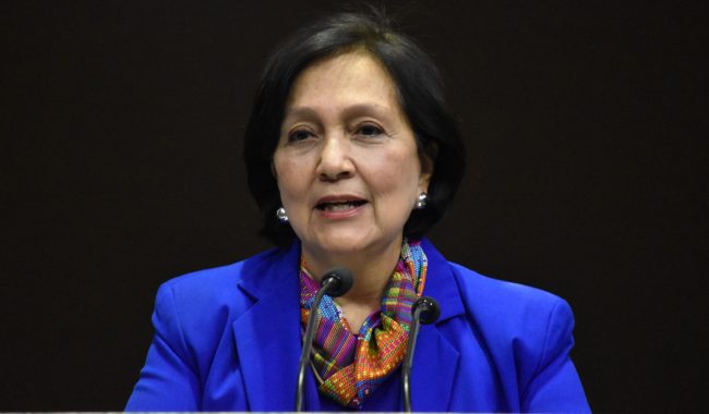 Propone Amalia García protección a periodistas