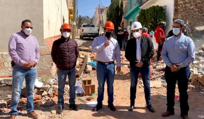 Supervisan restablecimiento de zona afectada tras explosión de gas LP