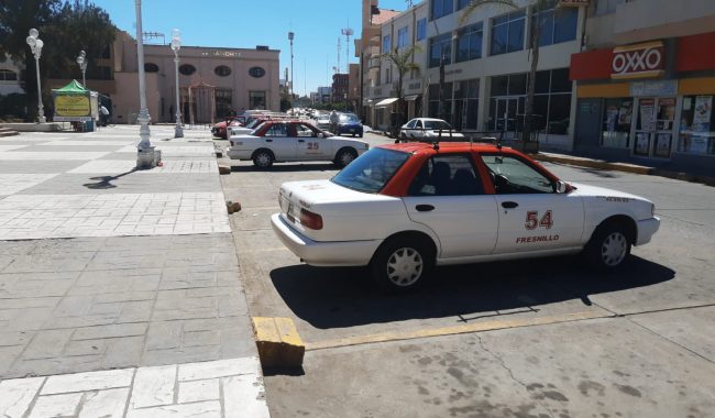 Denuncian contra permisos de taxistas en Fresnillo