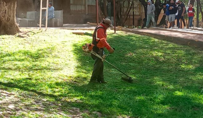 Intensifican limpieza y mantenimiento en la capital