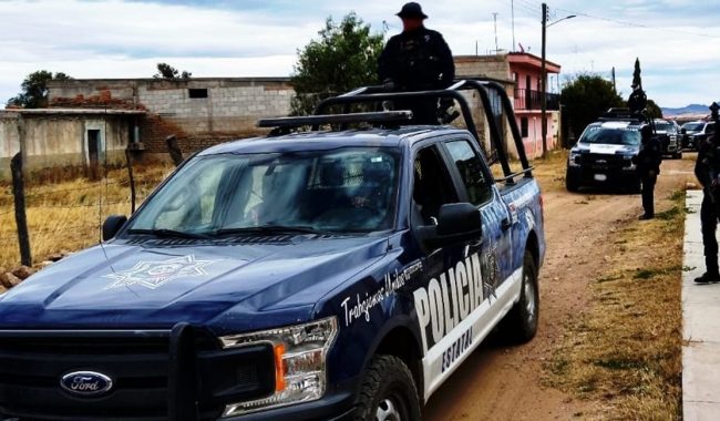Detienen a Pánfilo por violencia familiar y a Alan por robo calificado