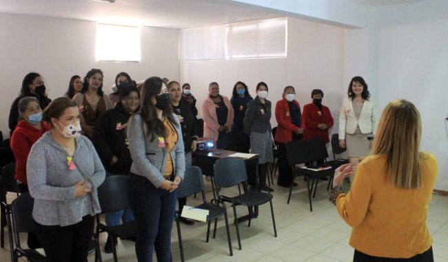 Realizan conferencia ‘El valor de la mujer’ en Río Grande