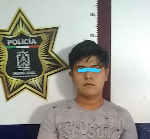 Detienen a tres por robo en Tacoaleche