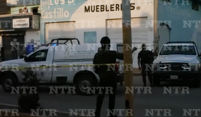Frente a personas, asesinan a uno en Tacoaleche