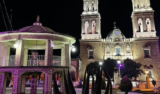 Inauguran iluminación escénica en Chalchihuites