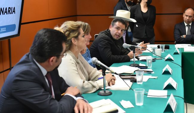 Busca diputado que se dé respaldo a paisanos que apoyan a desplazados