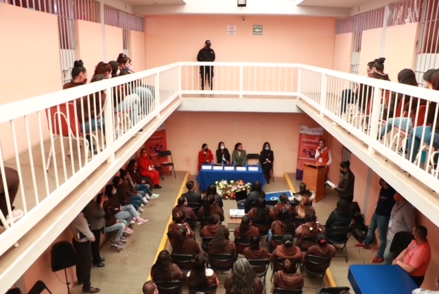 Viola gobierno derechos de internas en penal: CNDH