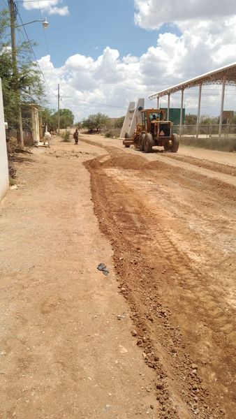 Prevén pavimentar la calle Allende en Vetagrande