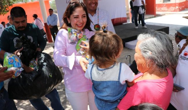 Familias de Concepción del Oro reciben apoyos