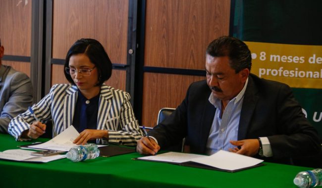 Firman convenio CDHEZ y Utzac