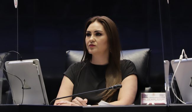 Pide senadora justicia para policías asesinados y sus familias