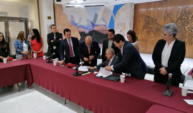 Entregan reforma