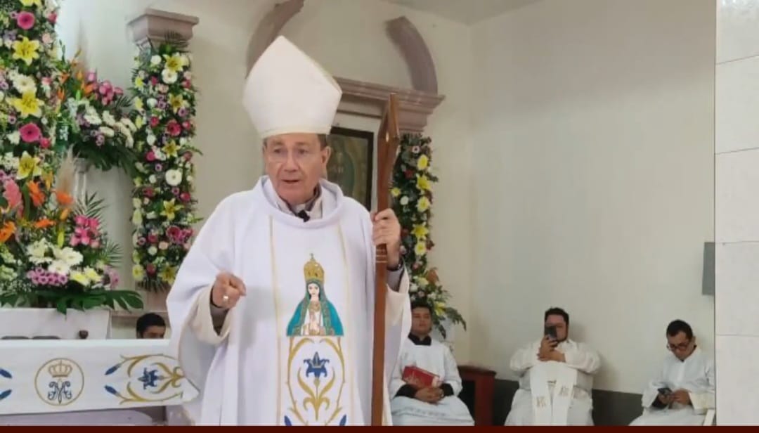 Pide Obispo por familias de comunidad La Victoria