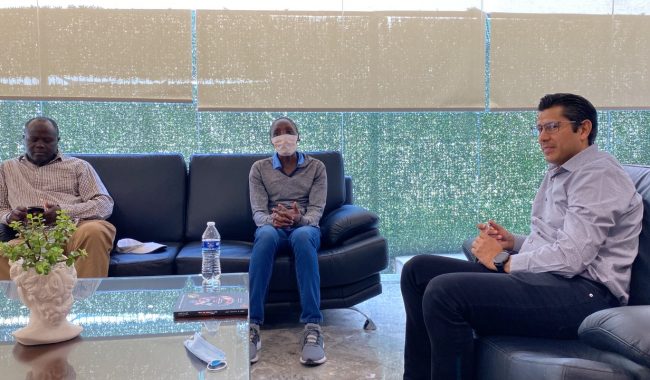 Reconoce alcalde desempeño de la atleta Risper Biyaki