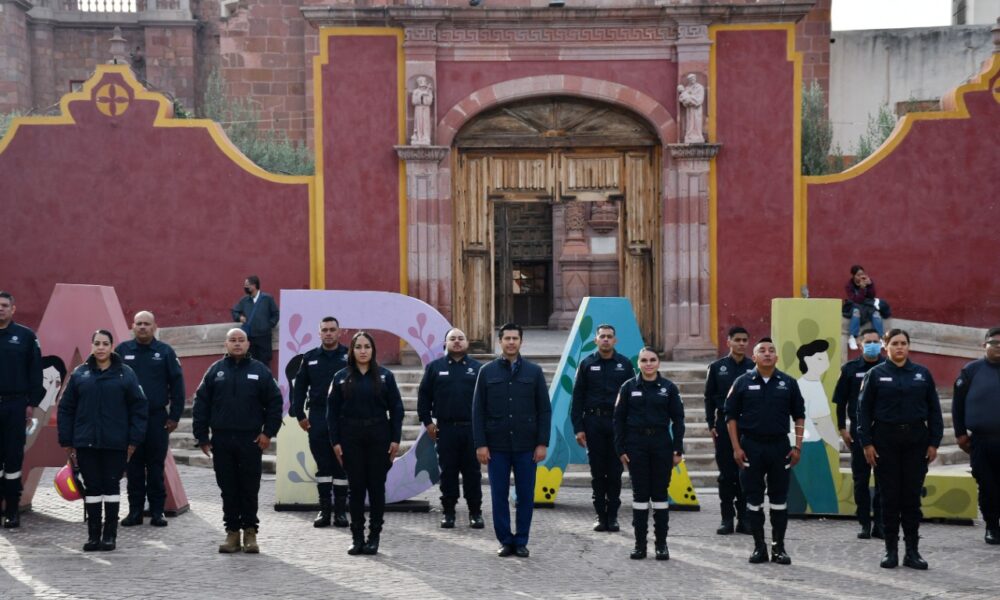 Reconocen a Cuerpo de Bomberos de Guadalupe