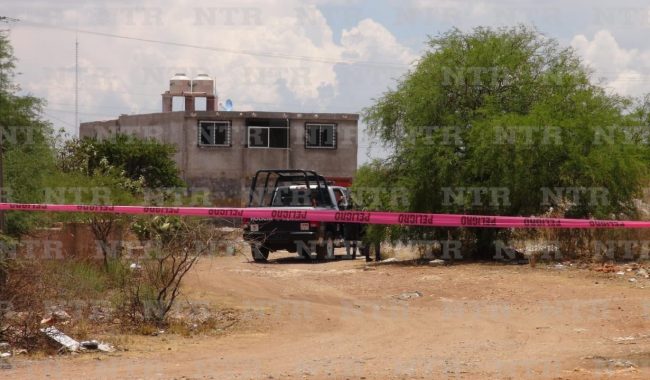 Encuentran cuerpo sin vida a espaldas de centro comercial en Fresnillo