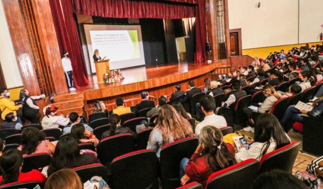 Organizan Foro para la Atención Responsable de Animales de Compañía desde la Familia