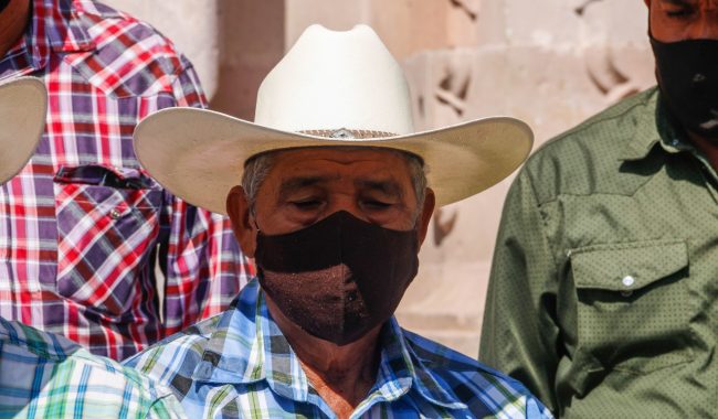 Incumple Segalmex: reprochan frijoleros