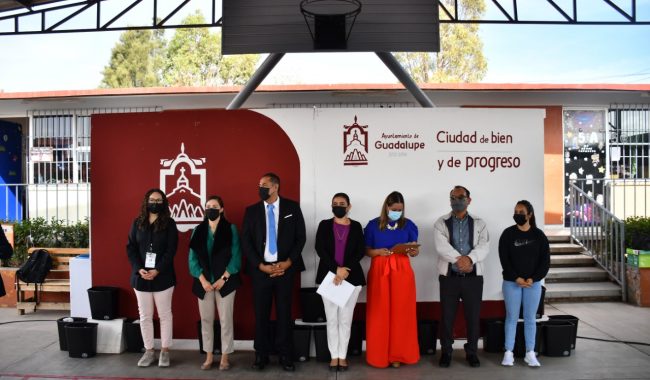 Llevan a escuela programa ‘Ruta de la Educación’