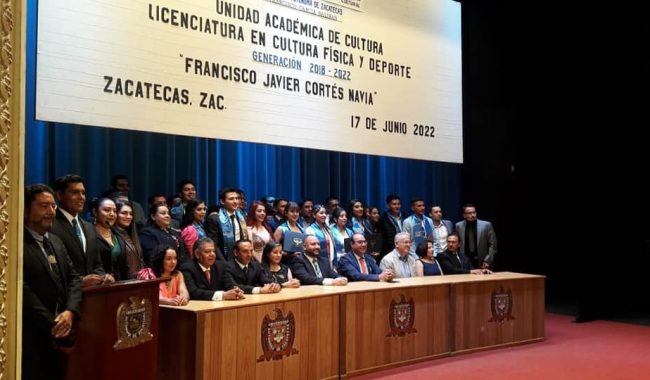 Egresa primera generación de Licufide