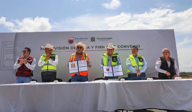 Firma gobernador convenio de colaboración con Monte Escobedo