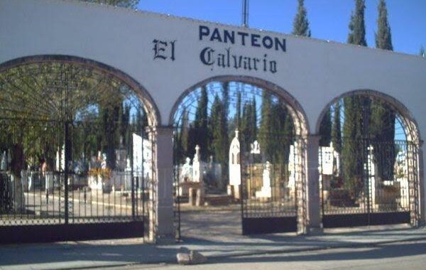 Sin aprobar, el nuevo reglamento de panteones