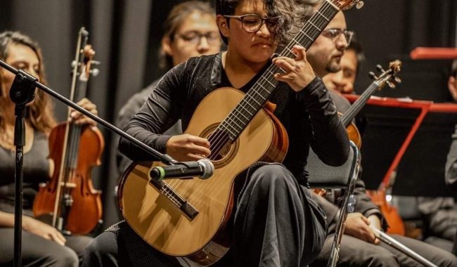 Alumna de la UAZ obtiene primer lugar en Concurso de Intérpretes