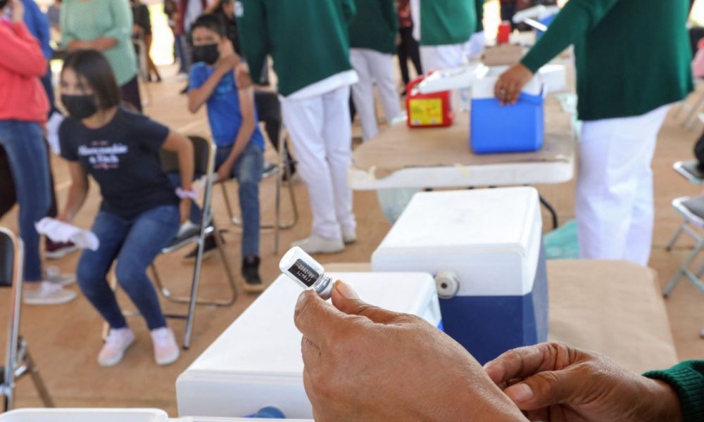 Invitan a continuar con la vacunación para regreso seguro a clases