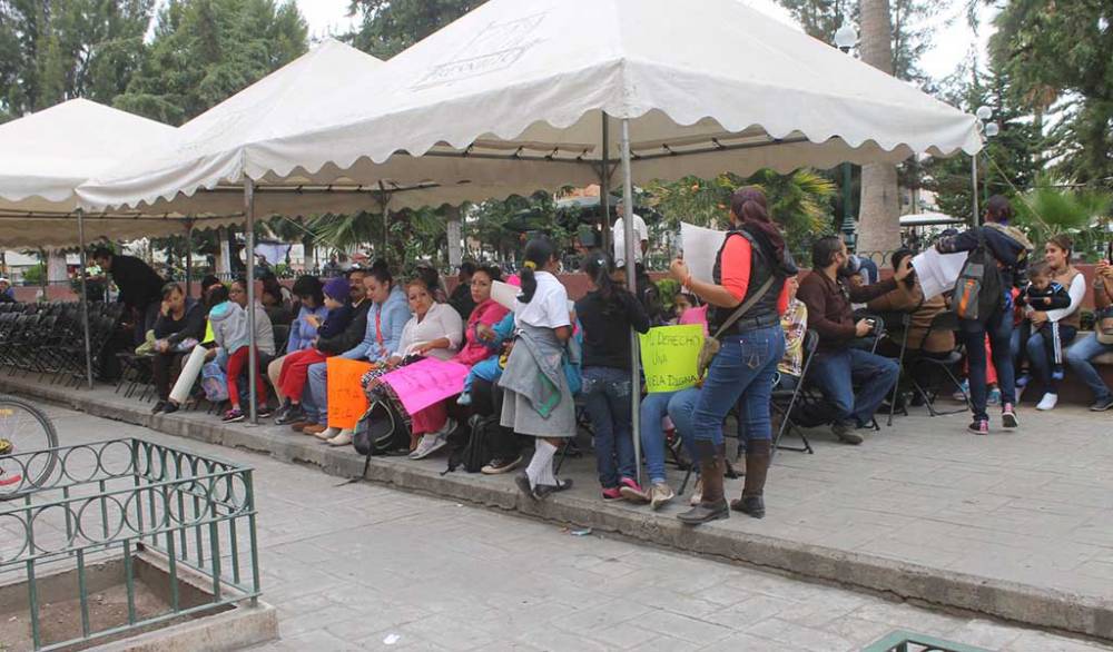 Protestan en informe de gobierno en Fresnillo