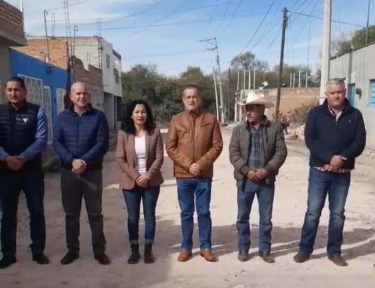 Pavimentan Calle Margarita de Jerez