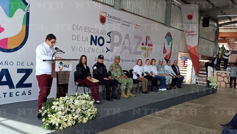 Celebran Día Escolar de la No Violencia