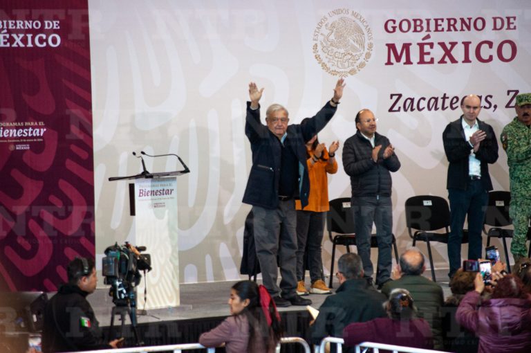 Llega AMLO a Zacatecas