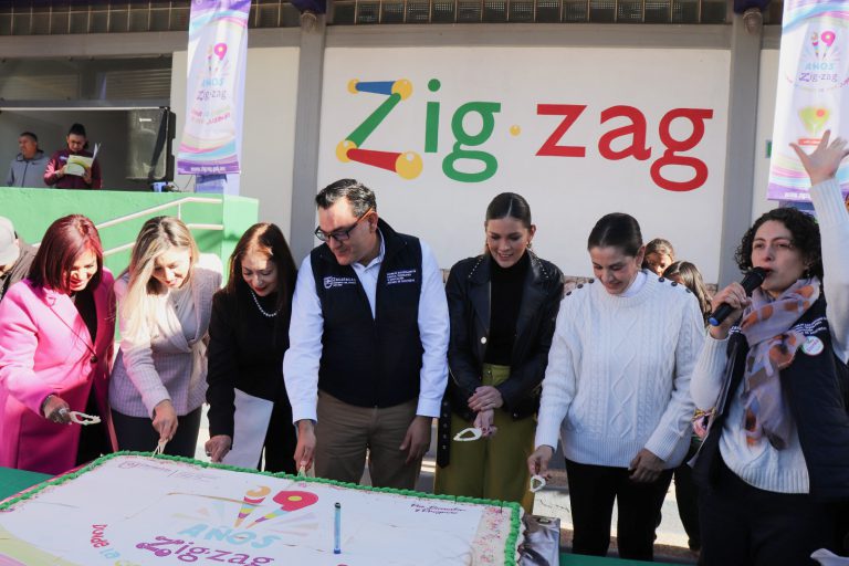 Celebra Zigzag 19 años de divulgación científica