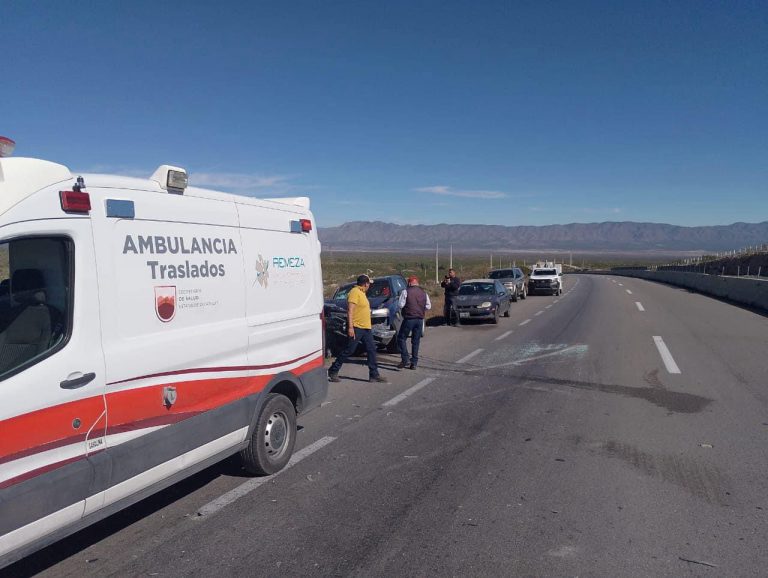 Registran dos accidentes carreteros en federal 54