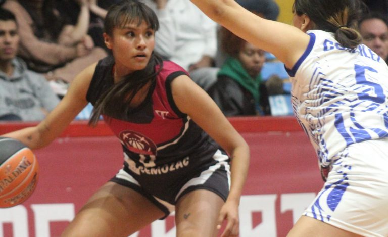 Mineras barre la serie inaugural