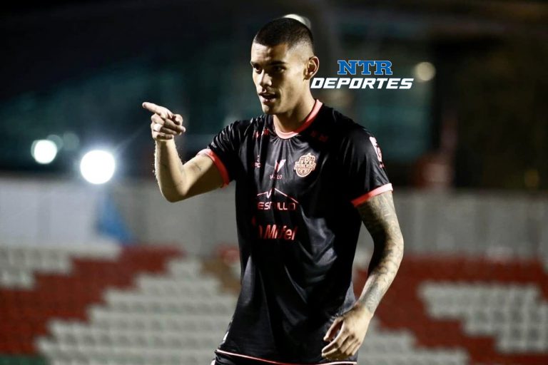 Mineros en el once ideal