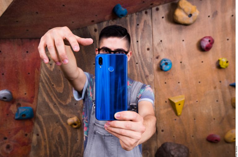 Necesario, reglamento para uso de celular en escuelas