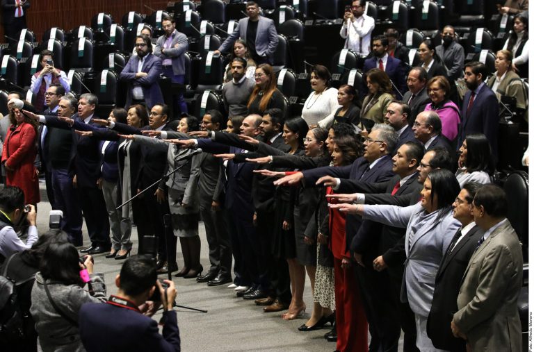 Pone 4T allegados en TFJA
